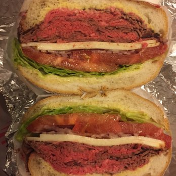 Eddie’s of Roland Park signature dishes Baltimore Sandwich
Bavarian Sandwich
Cloak and Dagger Sandwich